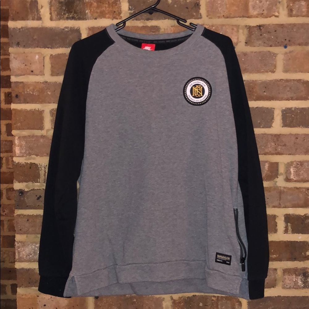 Nike Football Club Crewneck